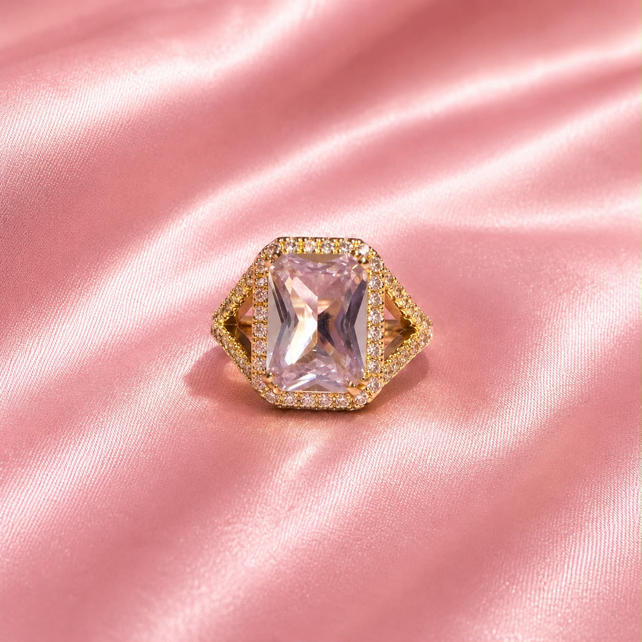 Selena Diamond Ring